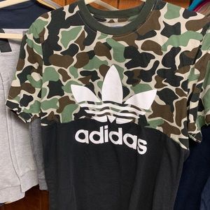 Adidas T-shirt